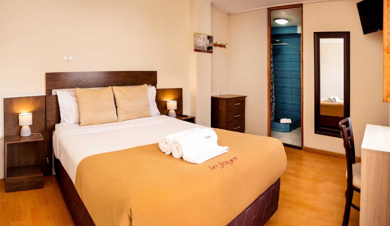 Le Foyer Hotel 2*